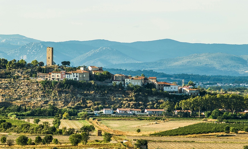 Image 10: La Rioja: 1 noche con desayuno y visita a bodega