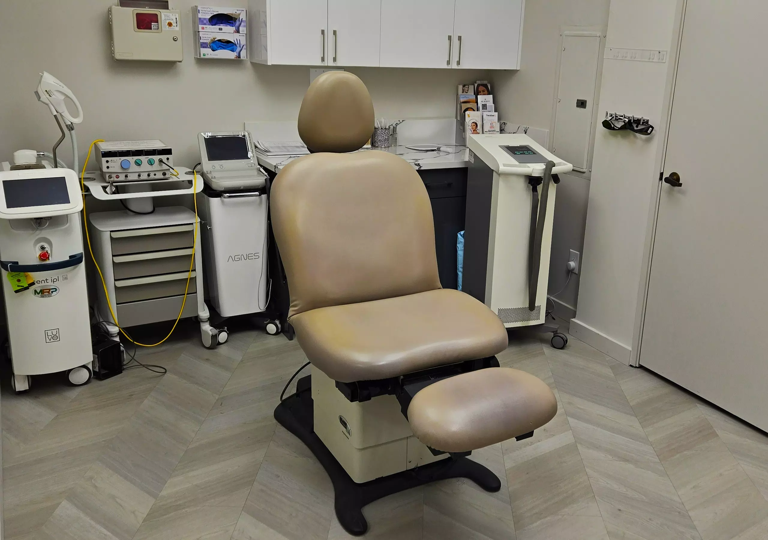 Rejuvenate Your Look with Botox, Juvederm Ultra, or a Lip-Flip at Uaesthetics and Wellness Institute (Up to 56% Off) - Second Medium