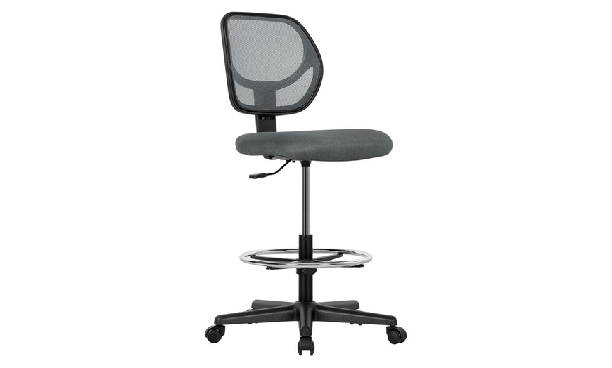 Image 7: Vinsetto Ergonomic Mesh-Back Chair