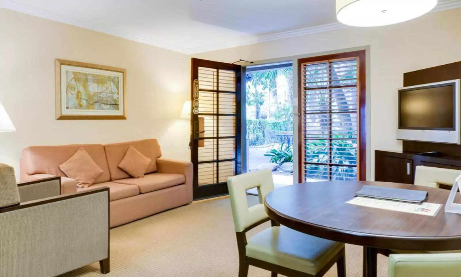 Buena Park Grand Hotel and Suites - Book Now!