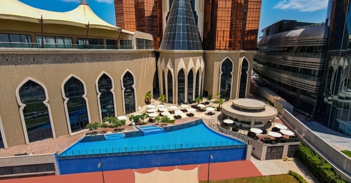 5* Breakfast Buffet With Pool & Beach Access For Child Or Adults 5* Breakfast Buffet With Pool & Beach Access For Child Or Adults