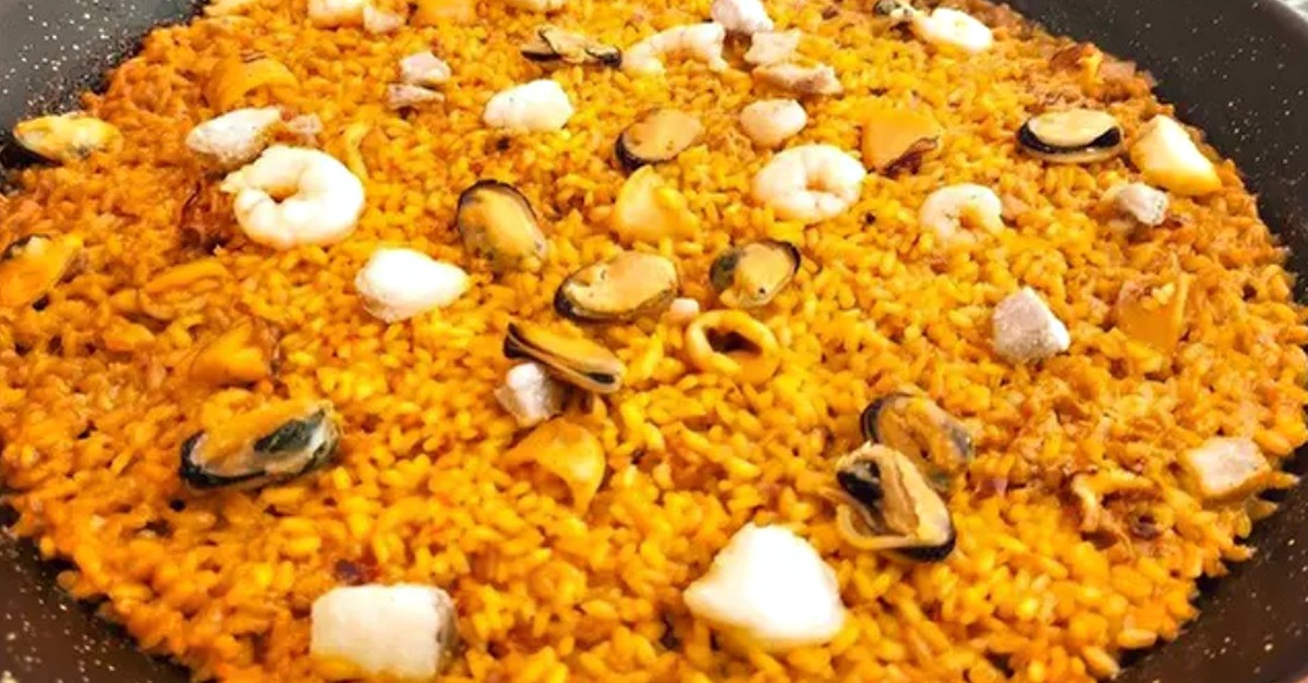 Menú de paella para llevar con entrante y vino en Alicante