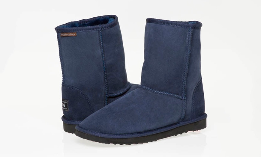 Image 8: Australian Leather 3/4 UGGs