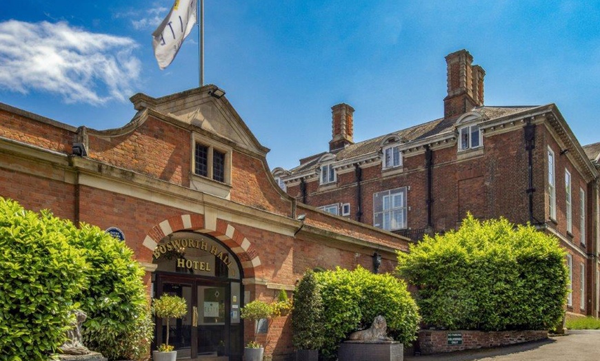 Image 12: Warwickshire: Standard Double / Twin Room with Breakfast, Wi-Fi & More