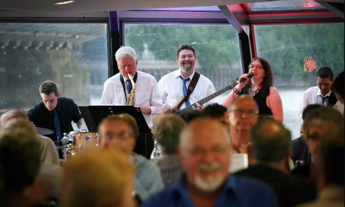 One Adult Ticket to Thames Jazz Dinner Cruise