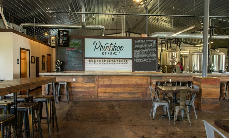 Image 2: Up to 6 Beer Flights for 6 People or Beer Flights & 4-Packs