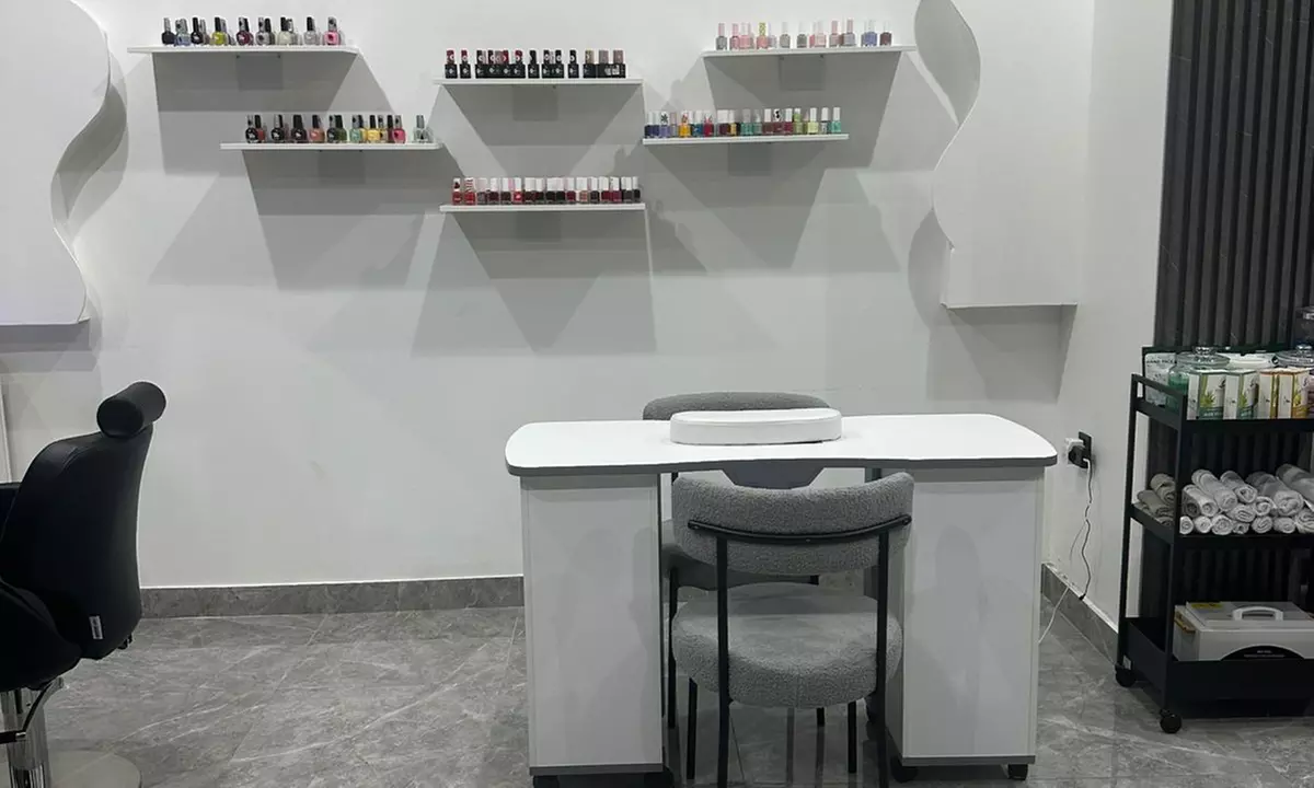 Indulge in Moroccan Baths, Facials, Spa Treatments & More – For Women