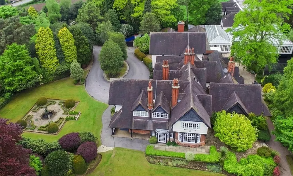 Murder Mystery Show with 3-Course Meal for 1 or 2