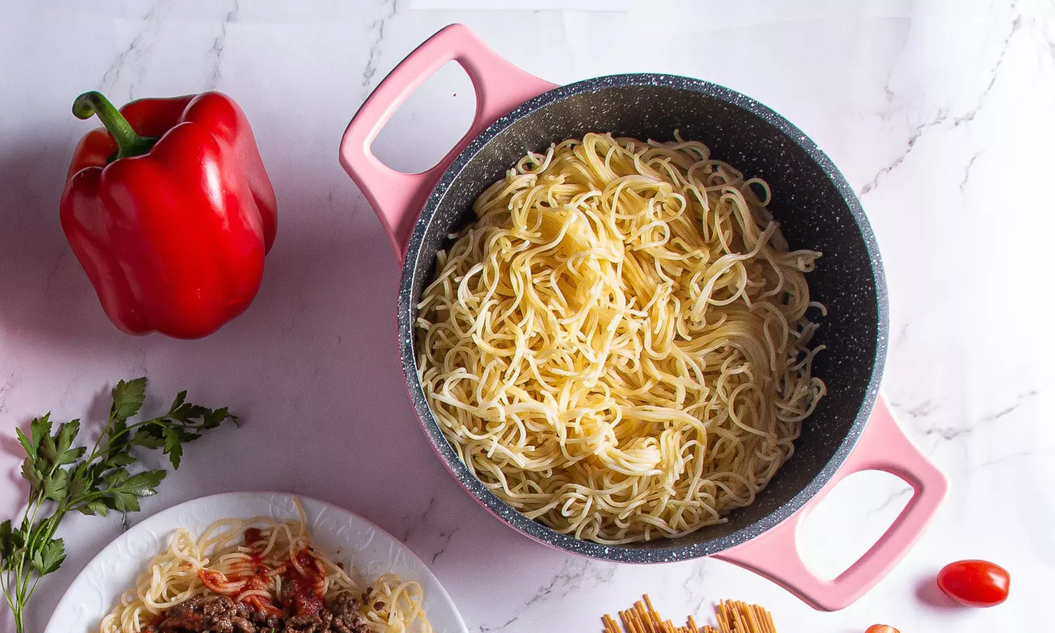 Batterie de cuisine 17 pièces en aluminium de Royalty Line