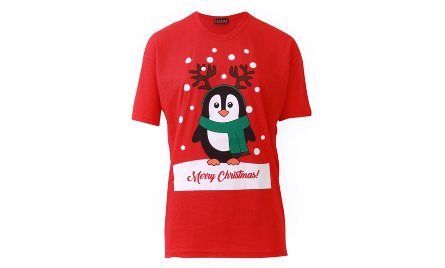 Image 11: Christmas T-Shirt