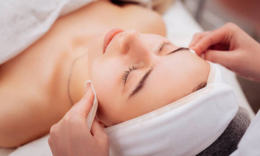 Image 5: Masaje a elegir o ritual de masaje con opción a tratamiento facial