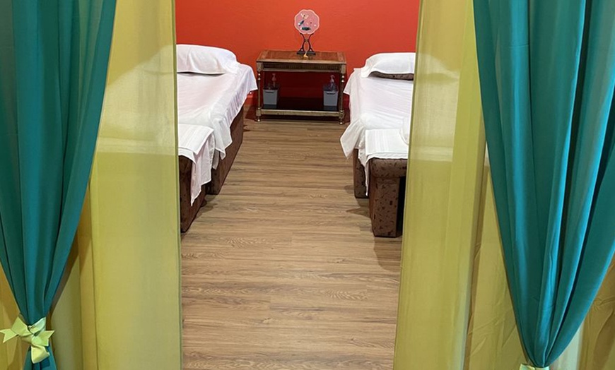Image 3: Relaxing 60 or 90-Minute Full Body Massage Sessions