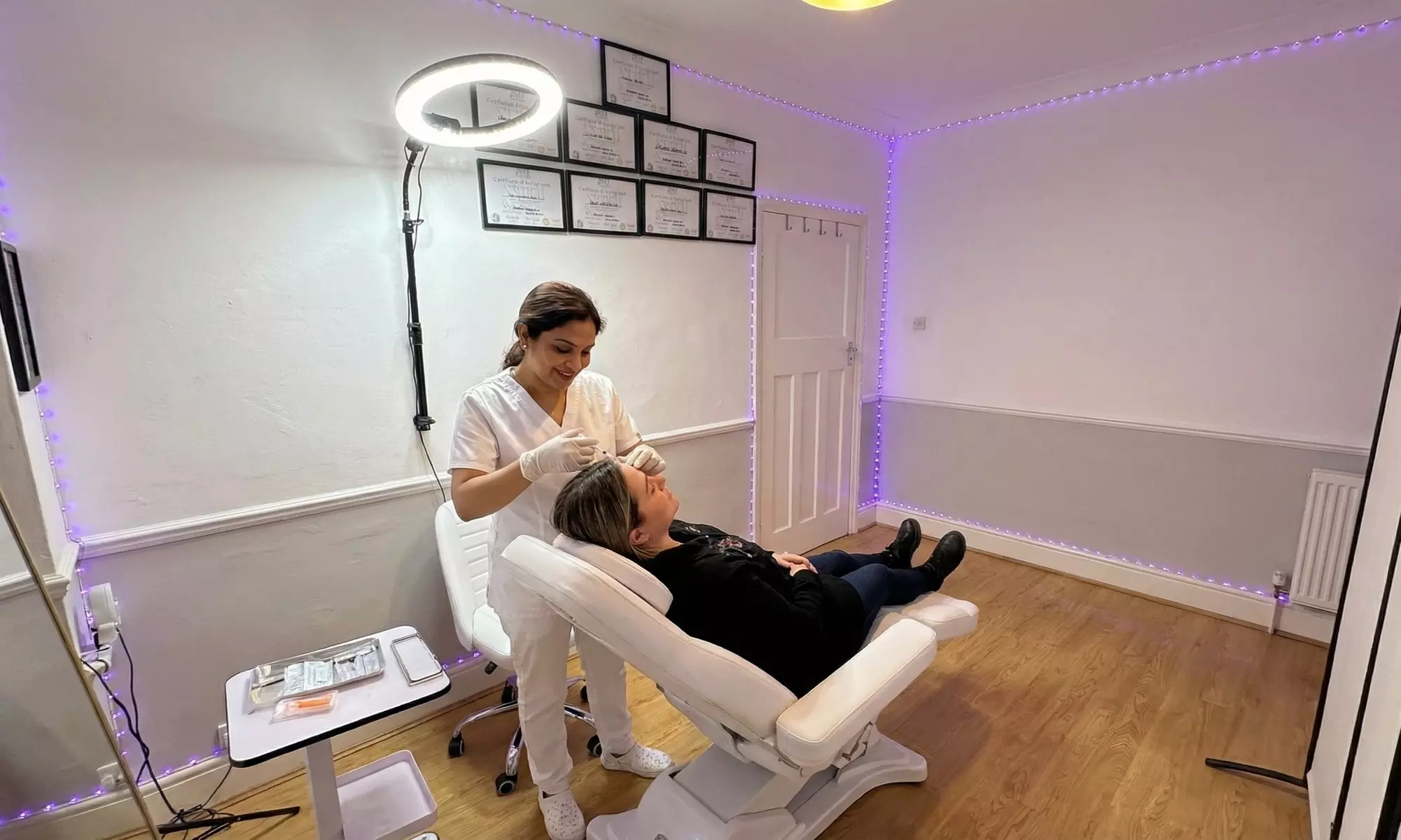 Enhance Your Look with 0.5ml, 1ml or 2ml Dermal Filler