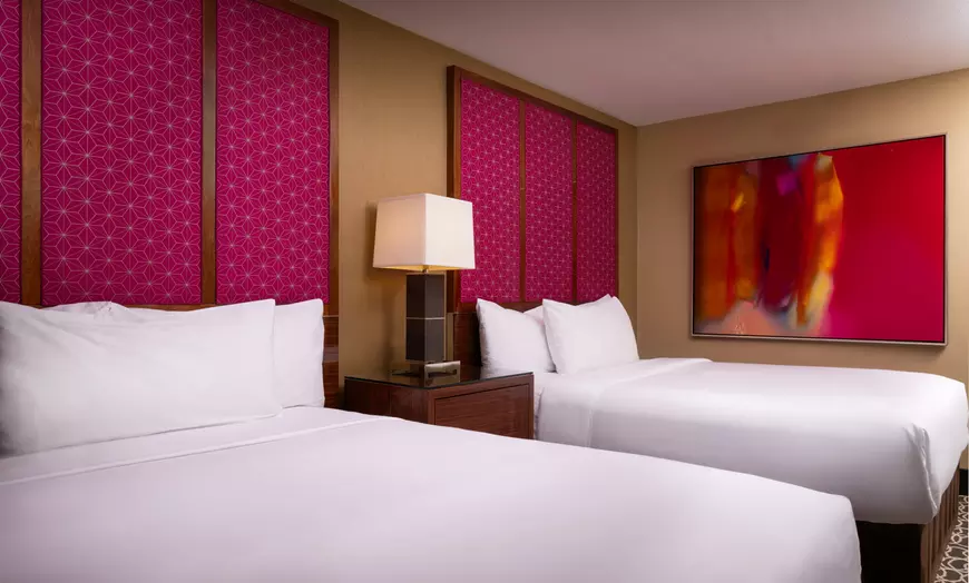 Newly Renovated Resort Tower Two Queen