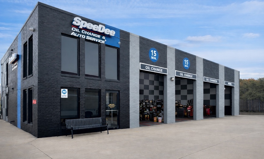 Image 3: Synthetic Blend Oil Change - Up to 5 Quarts