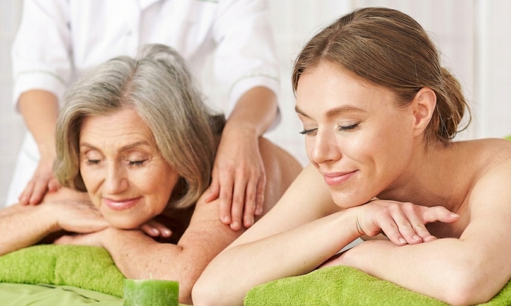 Relaxing Side-by-Side Duo Massage Experience or Therapeutic Massage