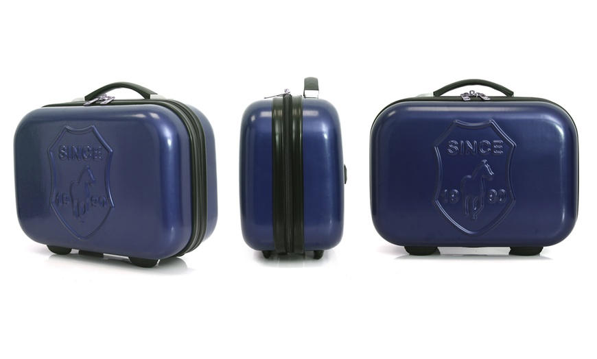 Image 15: Weekend Medium-Size Suitcase