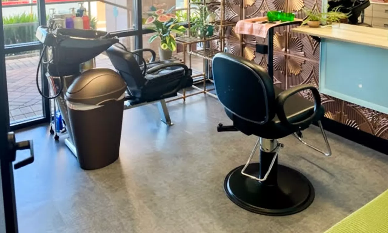 Salon - Women's Haircut With Lauren at Sola Salon Studio 35