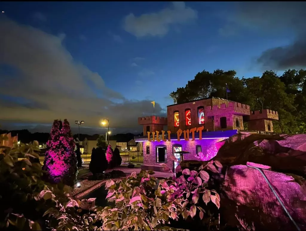 Up to 33% Off Glow in the Dark Mini Golf at Lilli Putt