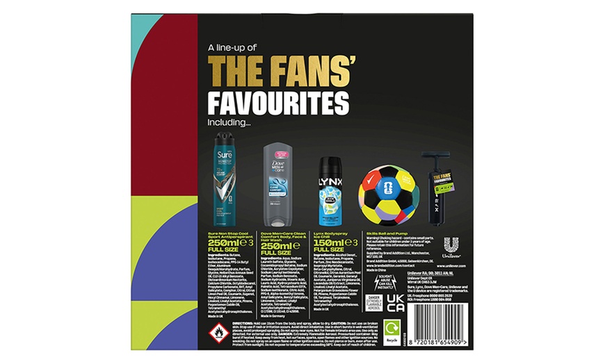 Image 7: Men's FIFA Fan Favourite Gift Sets Wash, Spray & Skill Ball with Pump