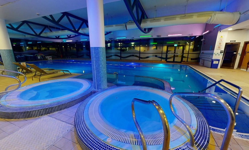 Image 4: Spa Day with 20- or 50-Minute Treatment at Bannatyne's Health Club