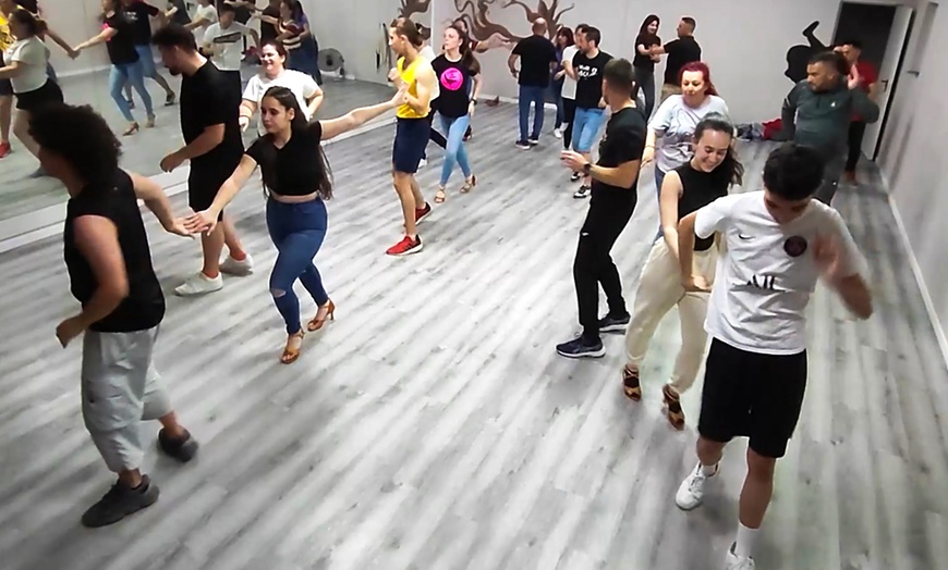 Image 6: 4 horas de salsa y bachata en Era Alta o Los Garres, Murcia 