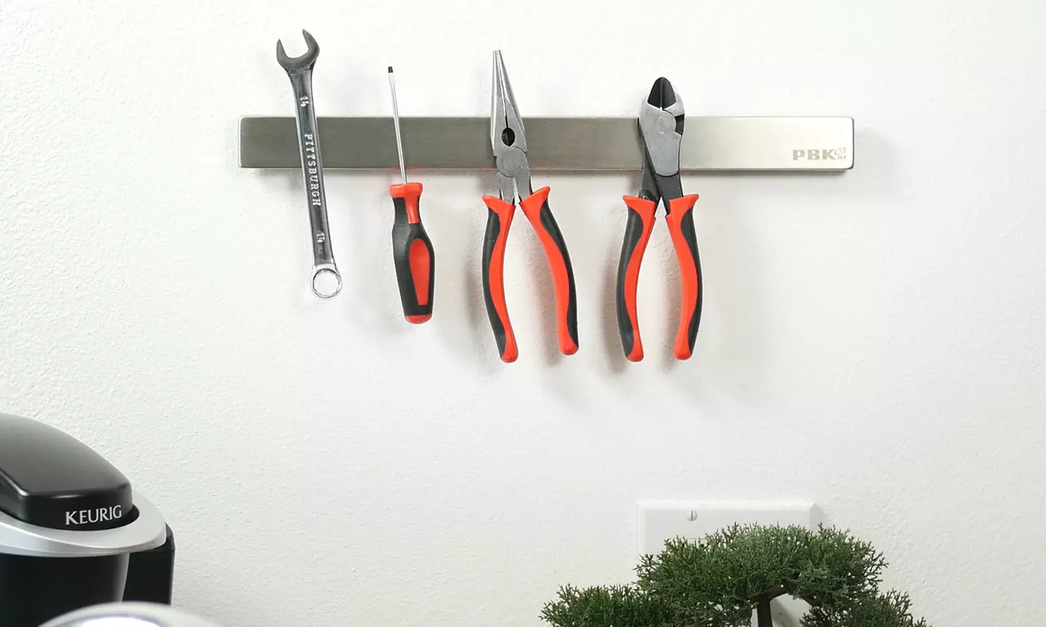 Stainless Steel Magnetic Knife Holder - Second Medium