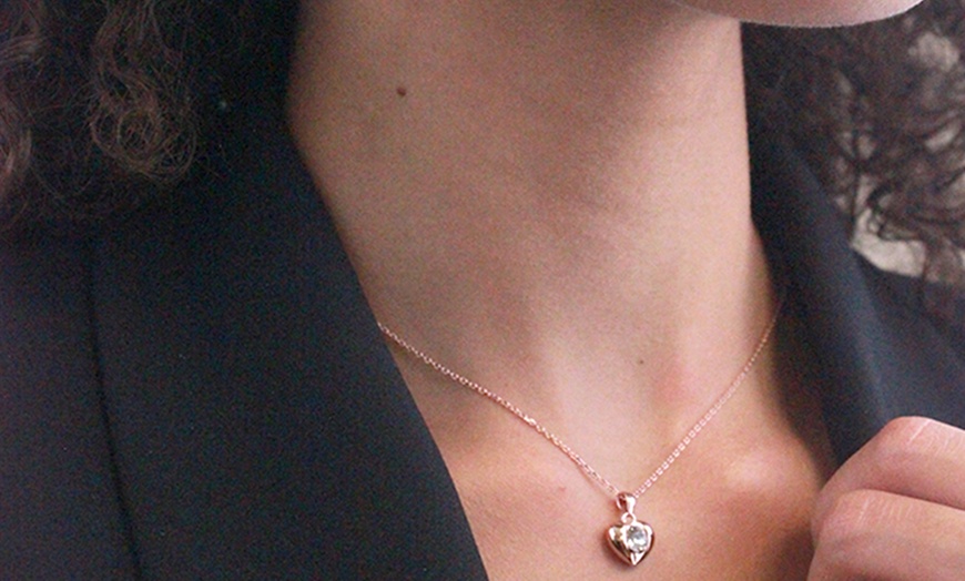 Image 55: Collier avec pendentif 