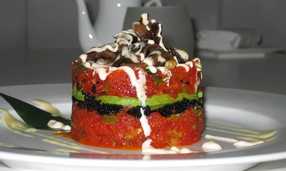 Delicious Asian Fusion: 2 Starters & 2 Mains