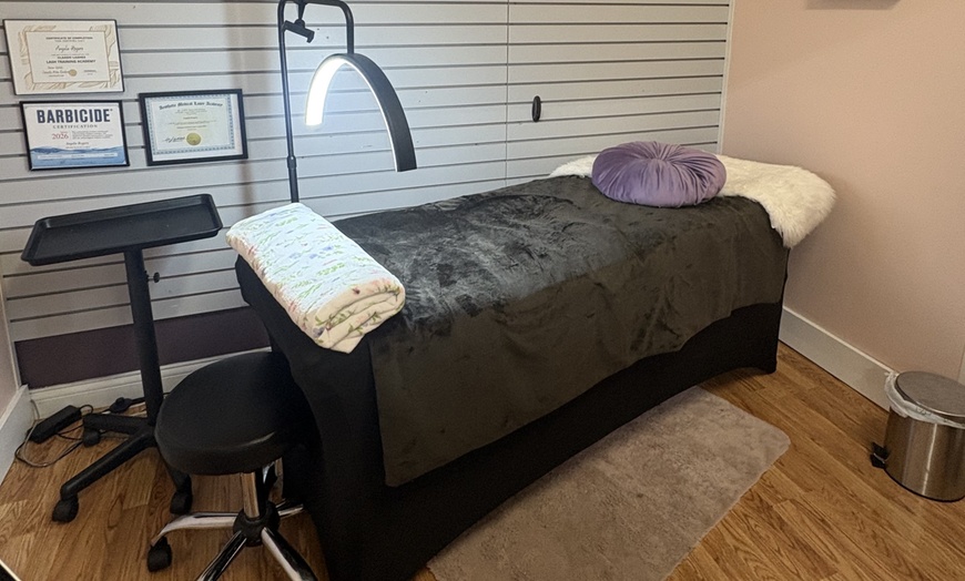 Image 5: Up to 32% Off on Salon - Scalp Care at Premier Beauty