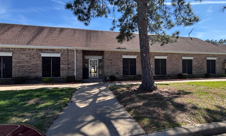 Image 8: Full Body Massage (Also For Couples!) at Pretty in Houston 