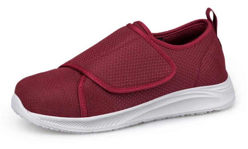 Image 8: Men's Comfortable Casual Shoes