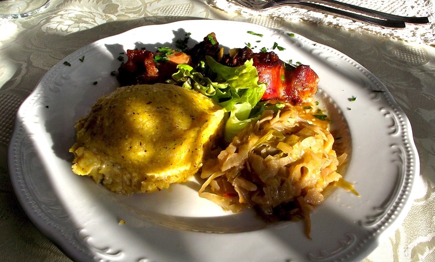 Image 13: Trento: camera matrimoniale con colazione o mezza pensione per 2