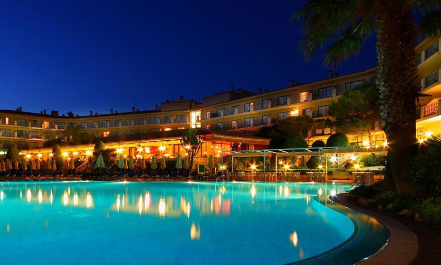 Image 1: ✈ Menorca: 3 to 7 Nights with Half Board and Flights