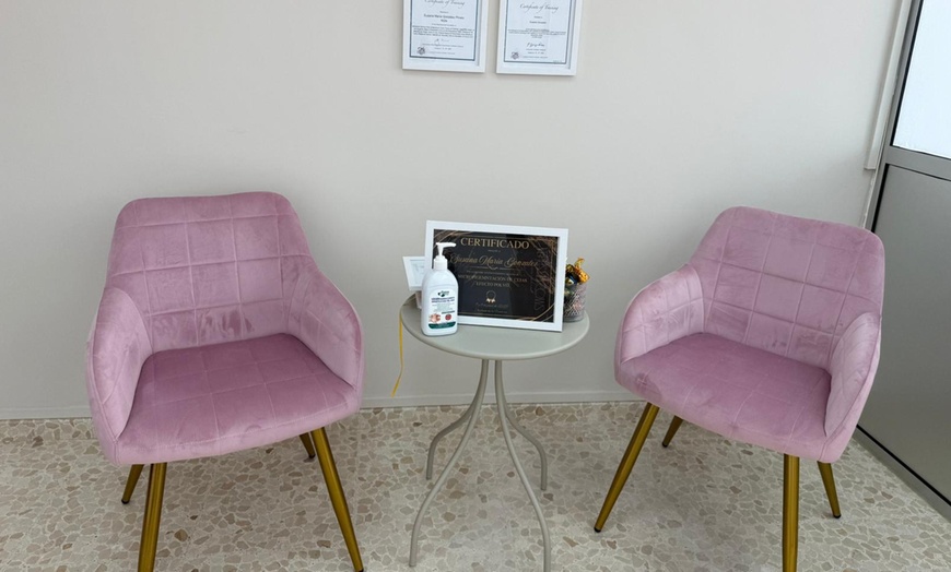 Image 4: 1 o 2 sesiones de meso BB-Glow a elegir con Dermapen para 1 persona