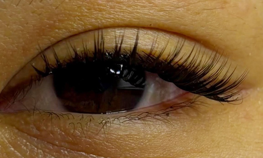 Image 4: Glow Up w/ Classic, Hybrid, Volume, or Mega Volume Eyelash Extensions