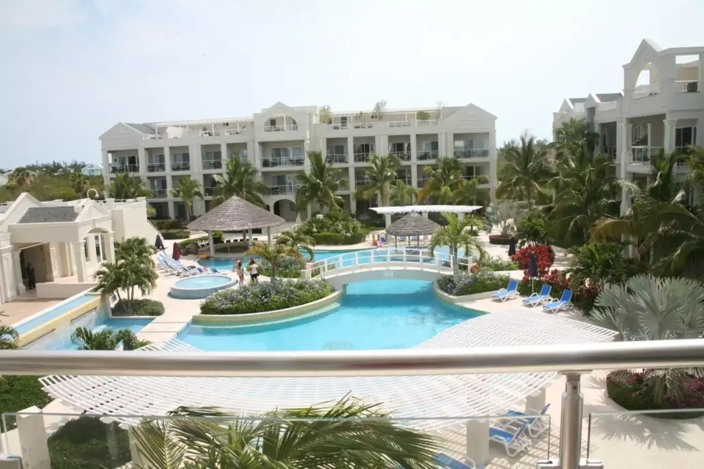 ✈ 4-Day Stay at Atrium Resort with Air from Great Value Vacations