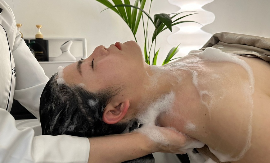 Image 6: Geniet van een diepe hoofdhuidverzorging met een luxe Head Spa van 60 minuten, alleen of samen met 50% korting