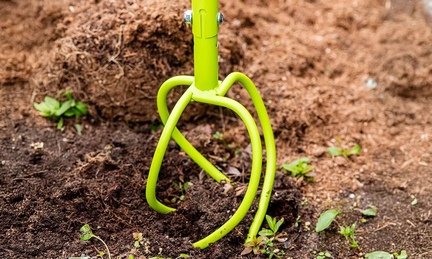 Garden Gear Manual Twist Cultivator and Tiller