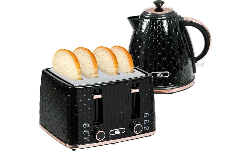 Image 2: HomCom Kettle and Toaster Set, 1.7L Kettle and Stylish 4-Slice Toaster