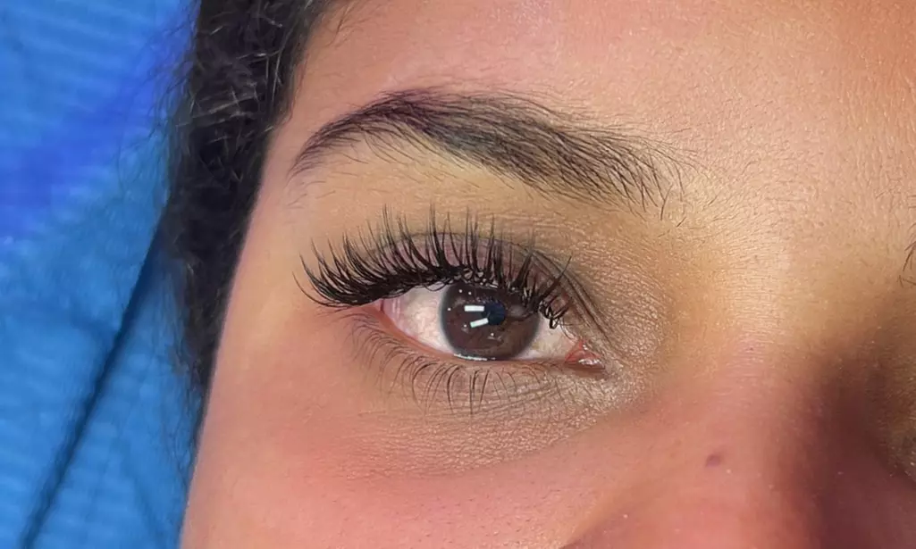 Classic, Hybrid, Volume or Wet Look Extensions or Lash Lift and Tint