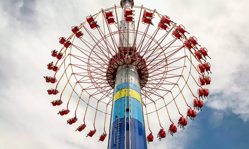 LIMITED TIME OFFER: Worlds of Fun Oceans of Fun - Up to 50% Off