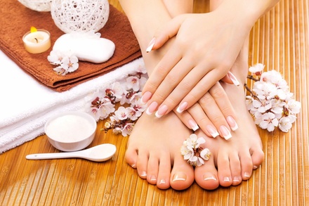Classic Manicure - Stilleaux Spa and Salon