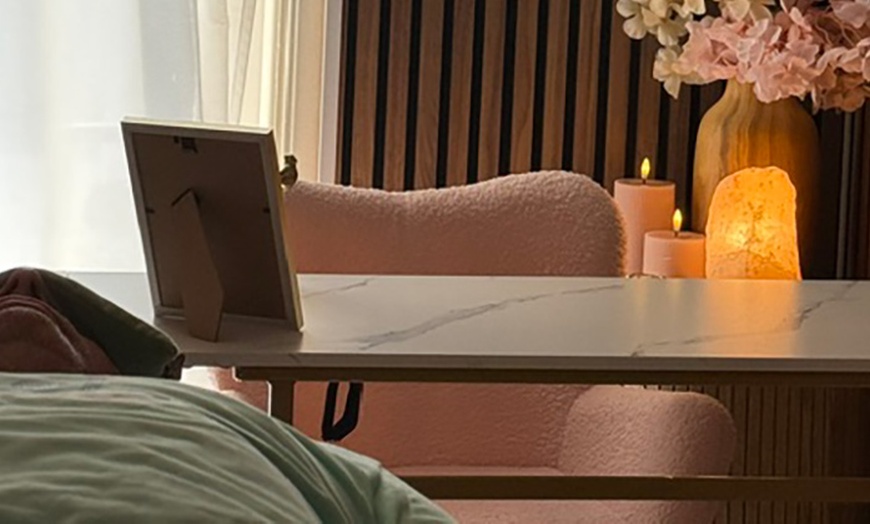 Image 5: Gezichtsbehandeling met sound healing bij MAYA tot 60% korting