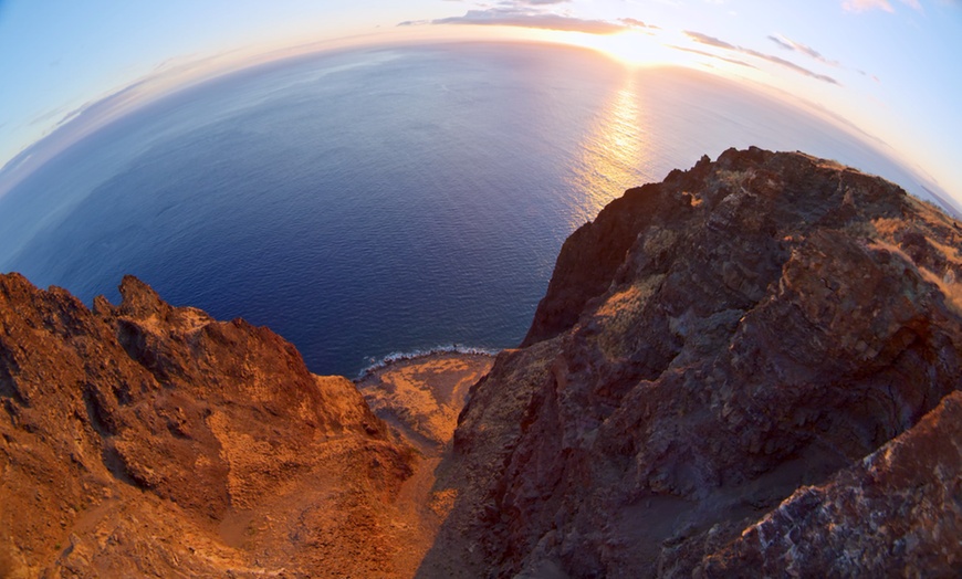 Image 6: Enjoy Hawaiian Scenery and History with Flying Ride Films