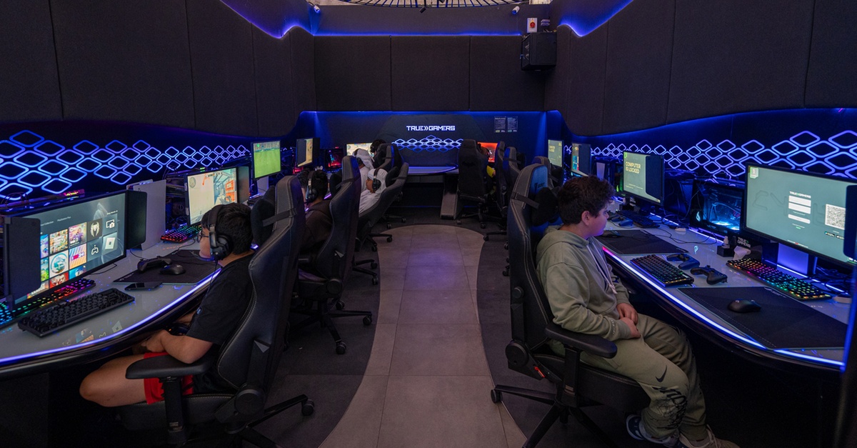 2 Hours Of Ultimate Gaming Experience (pc) Across 13 Locations 2 Hours Of Ultimate Gaming Experience (pc) Across 13 Locations