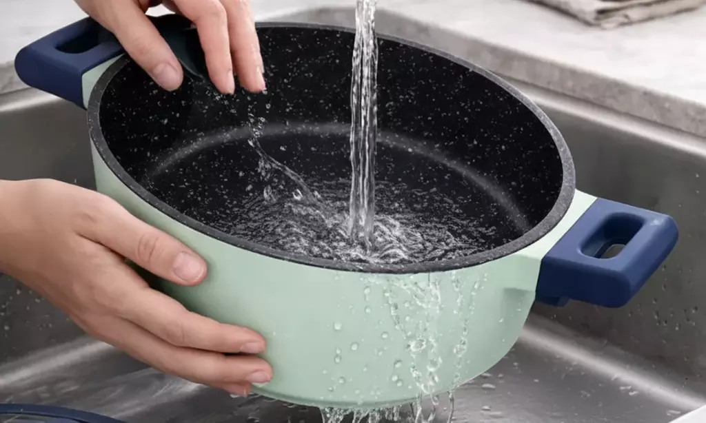 Juego de ollas con tapas de cristal de Just Perfecto