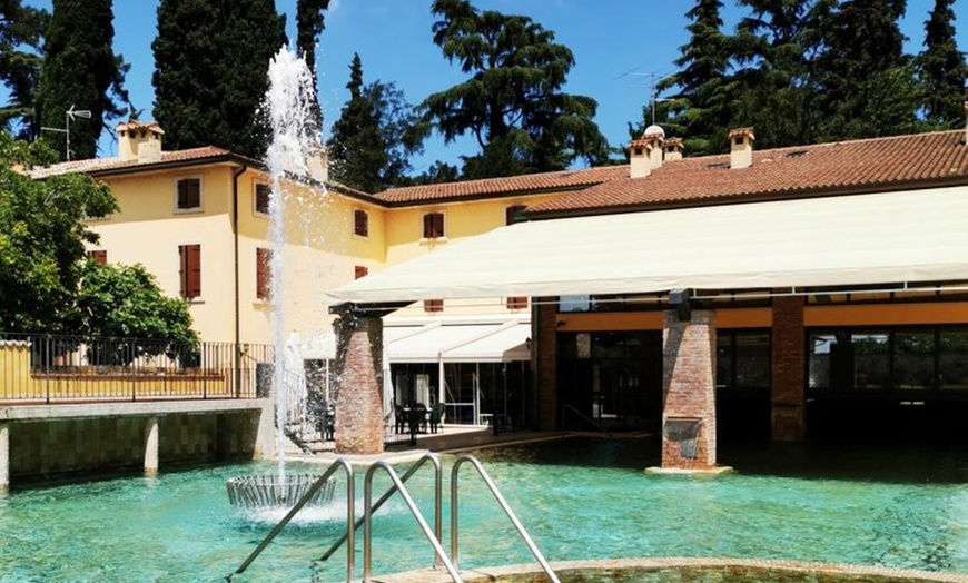 Image 25: Colà di Lazise: camera doppia con colazione e Parco Termale Garda