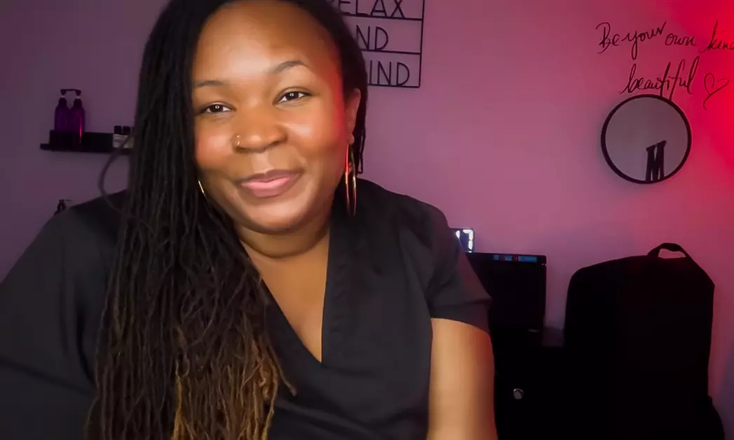 30-Minute Intro , 60-Minute Therapeutic or 90-Minute Swedish Massage
