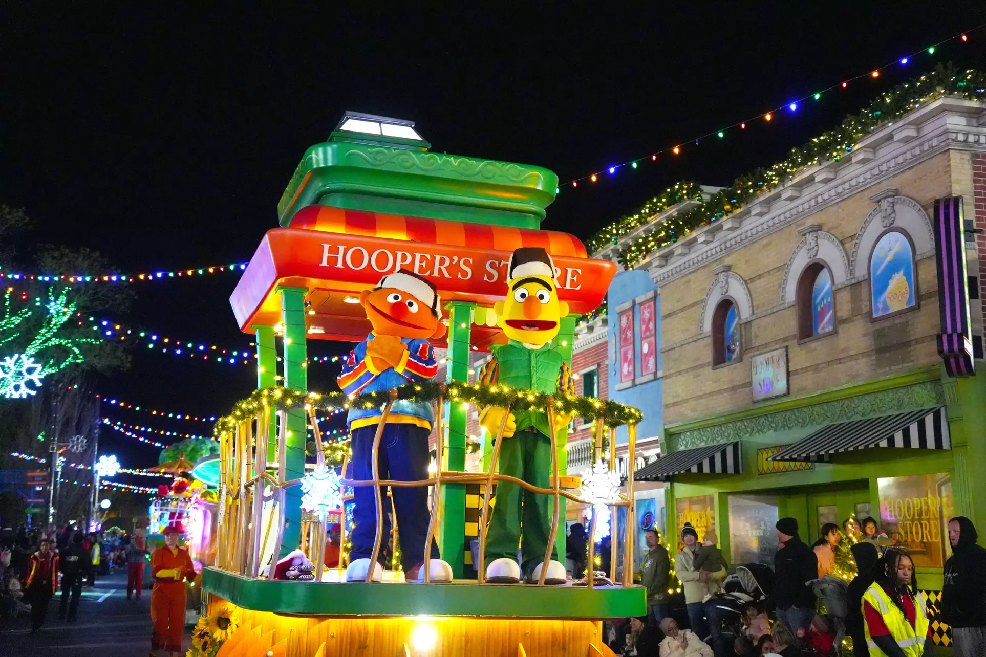 BLACK FRIDAY SALE! Save 72% on Sesame Place Philadelphia Tickets +  FREE $10 Credit with the Single Day Ticket